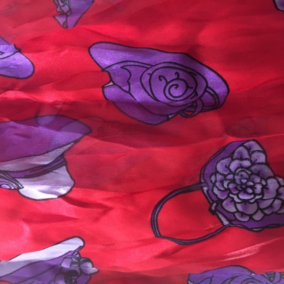 Red Hat Society scarves bundle of 5 - Picture 6 of 7